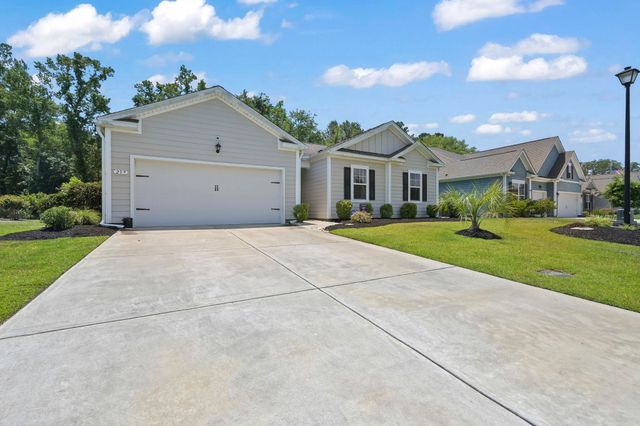 219 Castaway Key Dr., Pawleys Island, SC 29585