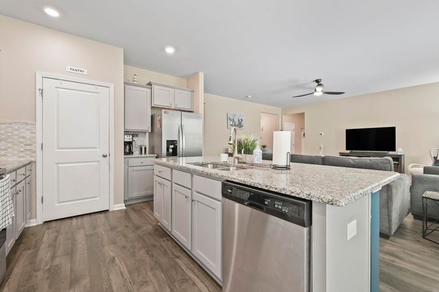 219 Castaway Key Dr., Pawleys Island, SC 29585