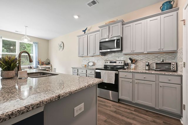 219 Castaway Key Dr., Pawleys Island, SC 29585