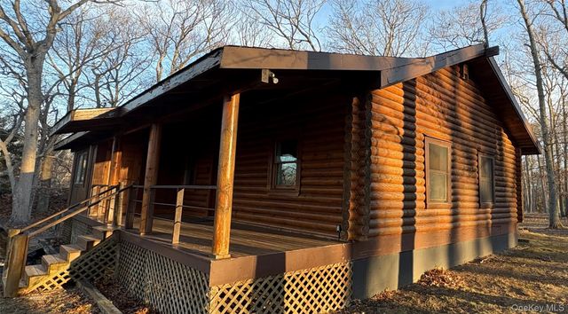 1710 Gull Pond Lane, Greenport, NY 11944