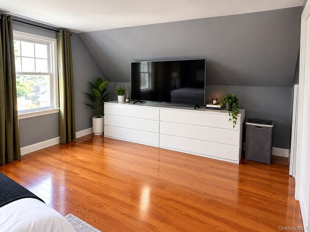 204 Wellington Road, Hempstead, NY 11003