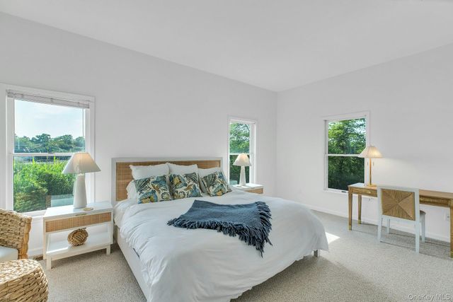 56 S Country Road, Westhampton, NY 11977