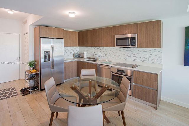 1600 SW 1st Ave 1108, Miami, FL 33129