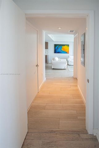 1600 SW 1st Ave 1108, Miami, FL 33129