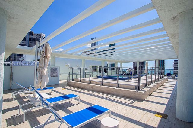 1600 SW 1st Ave 1108, Miami, FL 33129