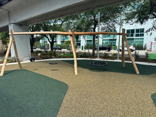 1600 SW 1st Ave 1108, Miami, FL 33129