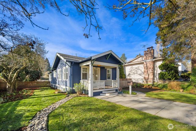 7941 30th Avenue SW, Seattle, WA 98126