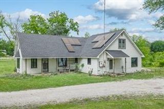 4207 10th Avenue, Leavenworth, KS 66048
