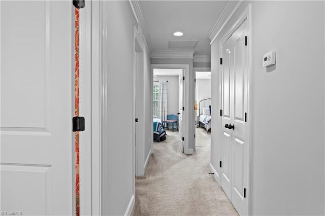 303 Zurich Court, Winston-salem, NC 27127