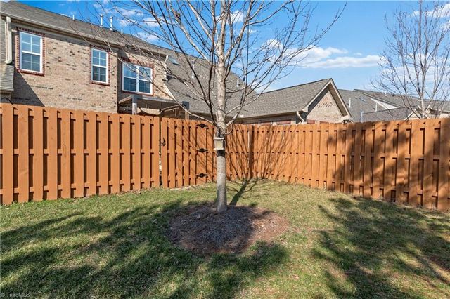 303 Zurich Court, Winston-salem, NC 27127