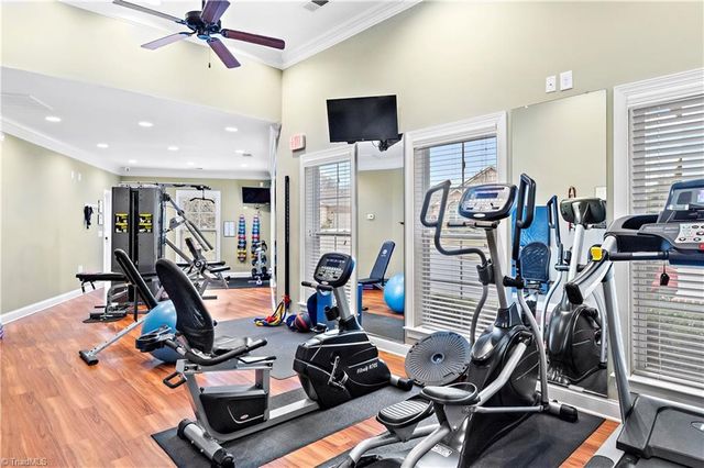 303 Zurich Court, Winston-salem, NC 27127