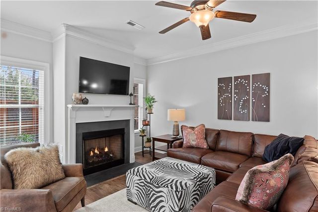 303 Zurich Court, Winston-salem, NC 27127