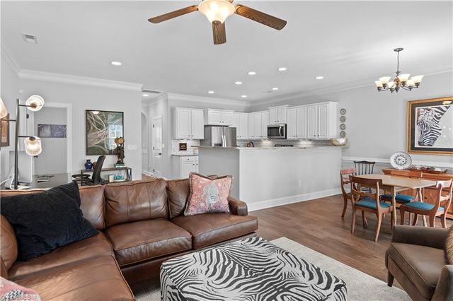 303 Zurich Court, Winston-salem, NC 27127