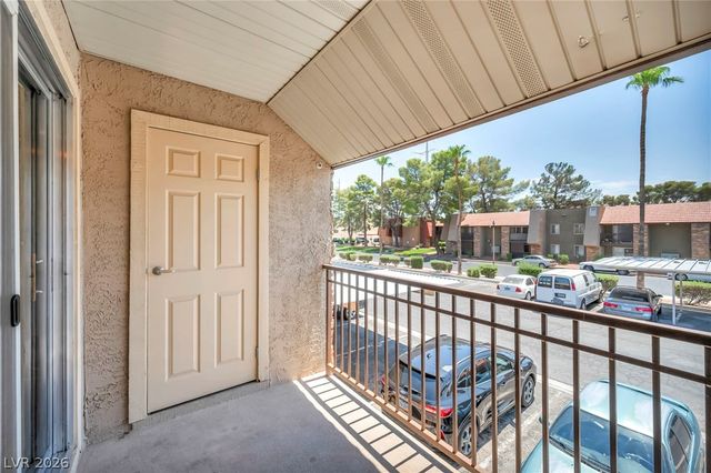 5140 Indian River Drive 306, Las Vegas, NV 89103