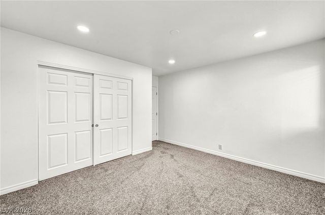 5140 Indian River Drive 306, Las Vegas, NV 89103