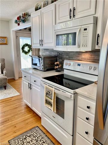 354 Shingle Gap Road, Purlear, NC 28665