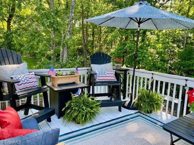 354 Shingle Gap Road, Purlear, NC 28665