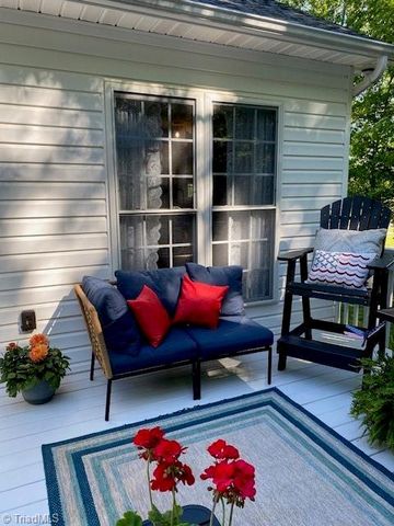 354 Shingle Gap Road, Purlear, NC 28665
