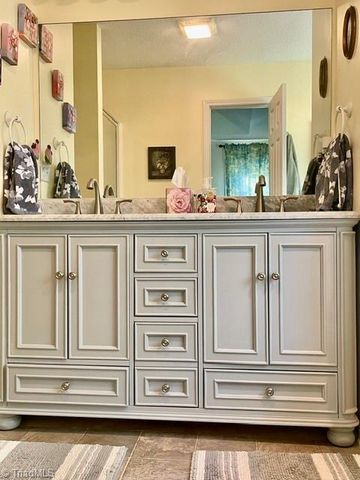 354 Shingle Gap Road, Purlear, NC 28665