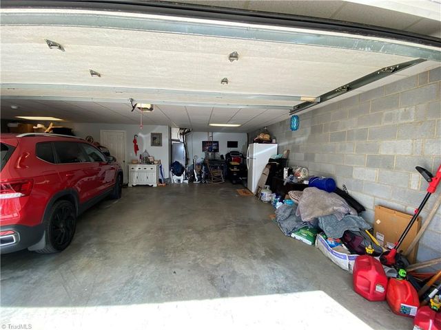 354 Shingle Gap Road, Purlear, NC 28665