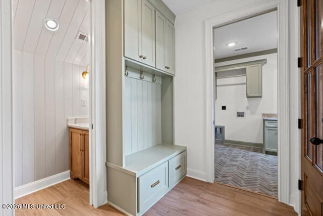 5416 Grayson Way, Hernando, MS 38632