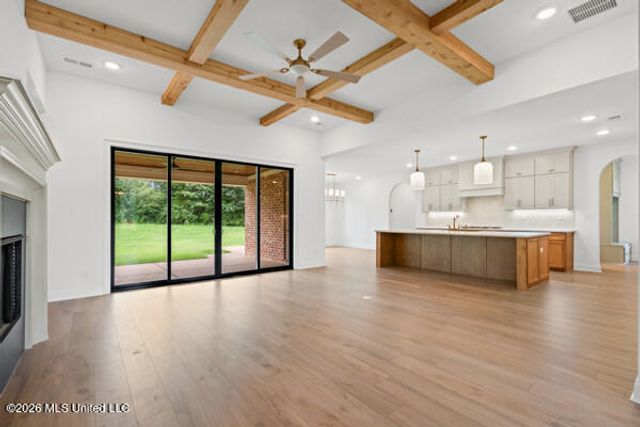 5416 Grayson Way, Hernando, MS 38632