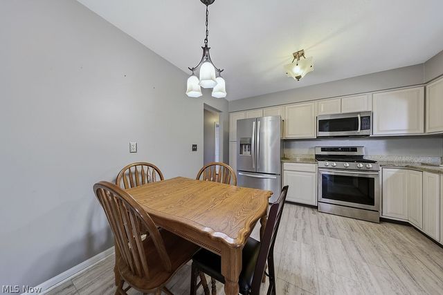 4882 Southwood Drive, Brooklyn, OH 44144