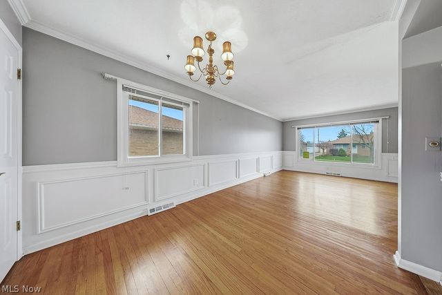 4882 Southwood Drive, Brooklyn, OH 44144