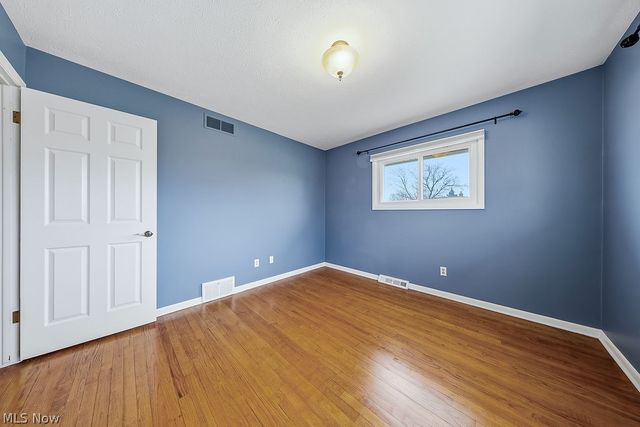 4882 Southwood Drive, Brooklyn, OH 44144