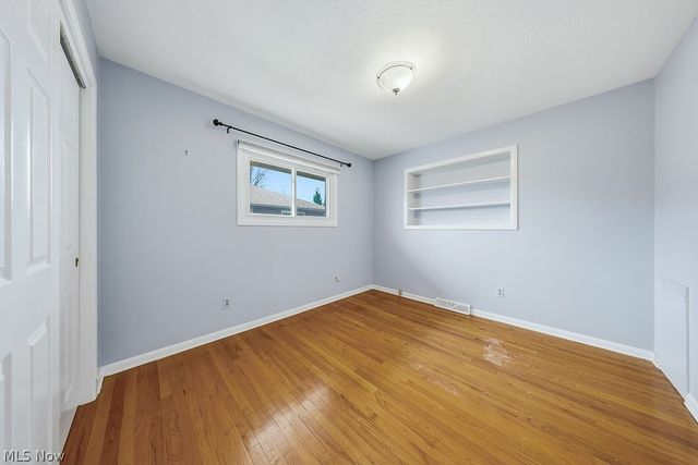 4882 Southwood Drive, Brooklyn, OH 44144