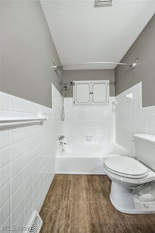 4882 Southwood Drive, Brooklyn, OH 44144