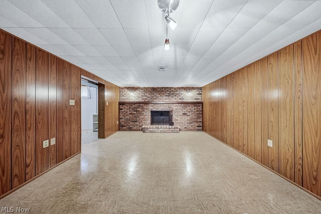 4882 Southwood Drive, Brooklyn, OH 44144