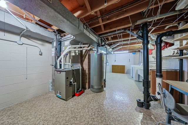 4882 Southwood Drive, Brooklyn, OH 44144