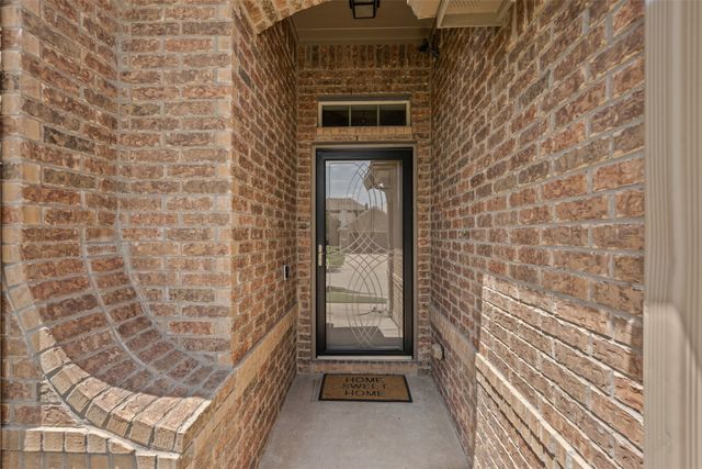 10416 Patron Trail, Fort Worth, TX 76108