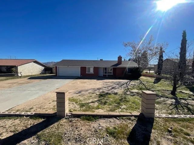16233 Rodeo, Hesperia, CA 92345