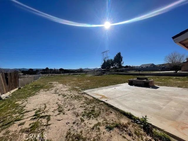 16233 Rodeo, Hesperia, CA 92345