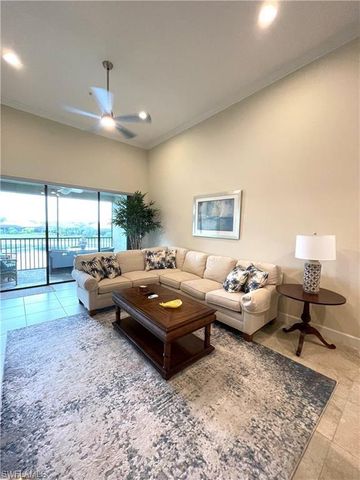 9426 Benevenuto CT 203, Naples, FL 34119