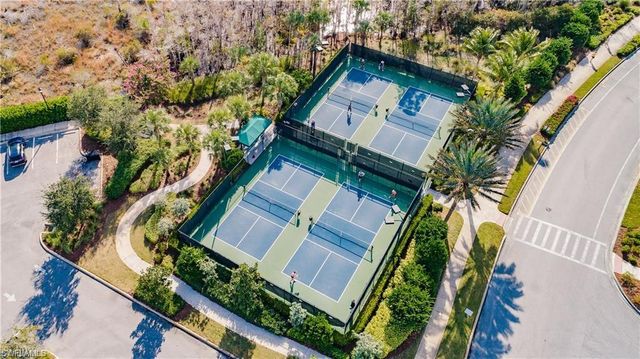 9426 Benevenuto CT 203, Naples, FL 34119