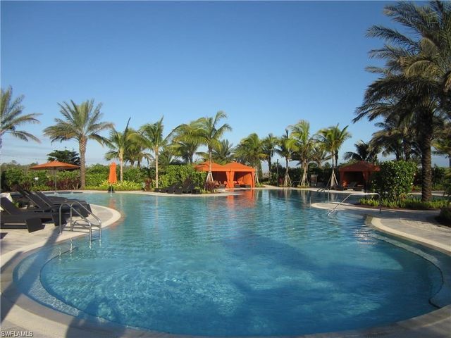 9426 Benevenuto CT 203, Naples, FL 34119