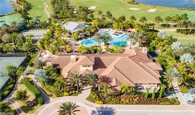 9426 Benevenuto CT 203, Naples, FL 34119