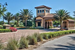 9426 Benevenuto CT 203, Naples, FL 34119