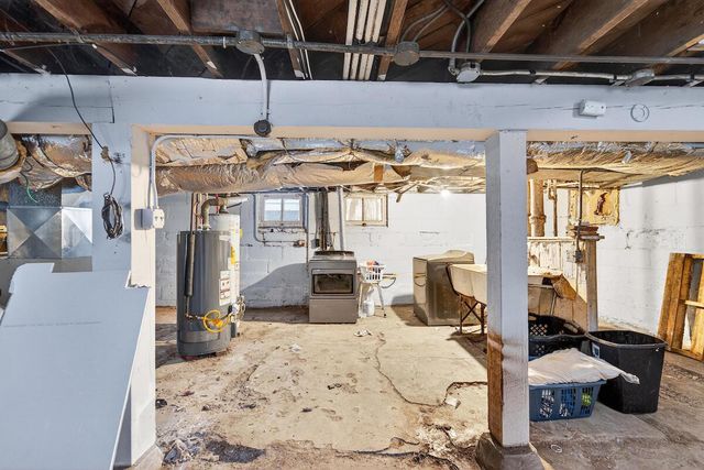 2673 S 14th STREET, Milwaukee, WI 53215