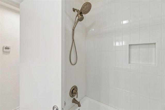 723 E 27th Place, Edmond, OK 73013