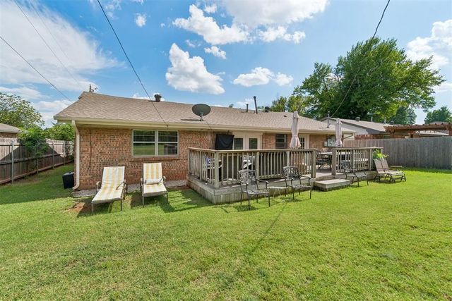 723 E 27th Place, Edmond, OK 73013