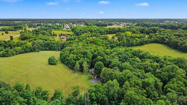 5833 Highway 76, E, Springfield, TN 37172