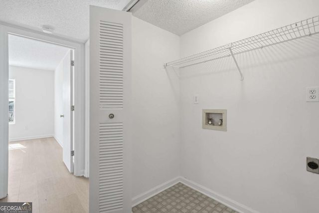 4053 Whitehall Way, Alpharetta, GA 30004