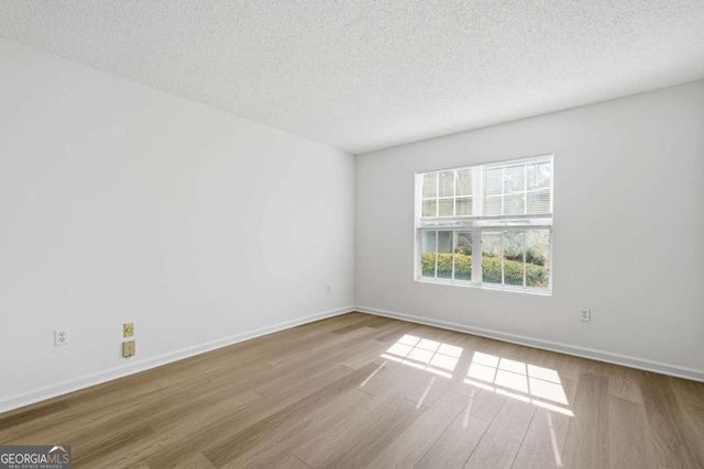 4053 Whitehall Way, Alpharetta, GA 30004