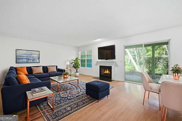 4053 Whitehall Way, Alpharetta, GA 30004