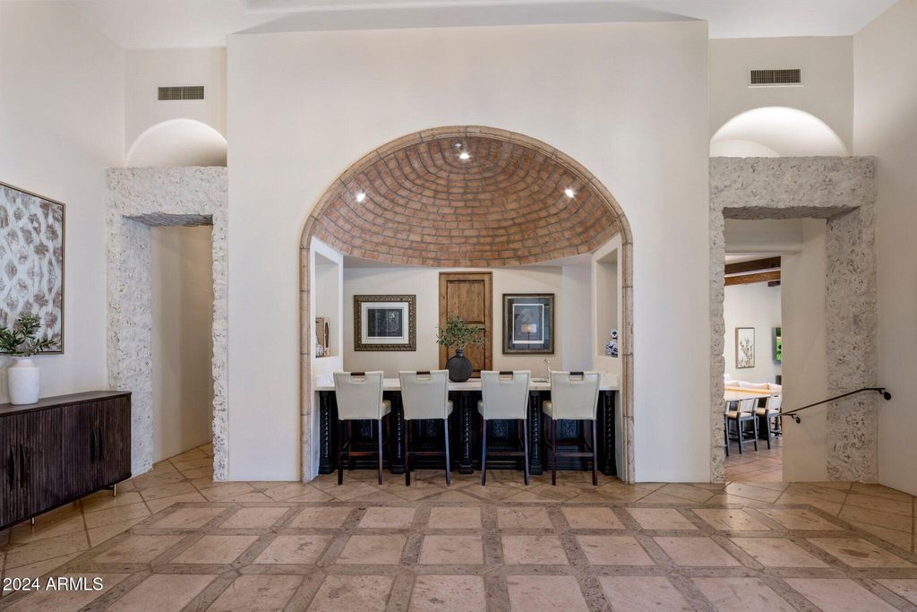 Image 15 of property listing at 26872 N 102ND Street, Scottsdale, AZ 85262
