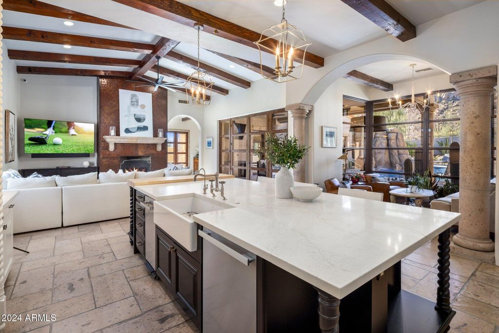 Image 18 of property listing at 26872 N 102ND Street, Scottsdale, AZ 85262